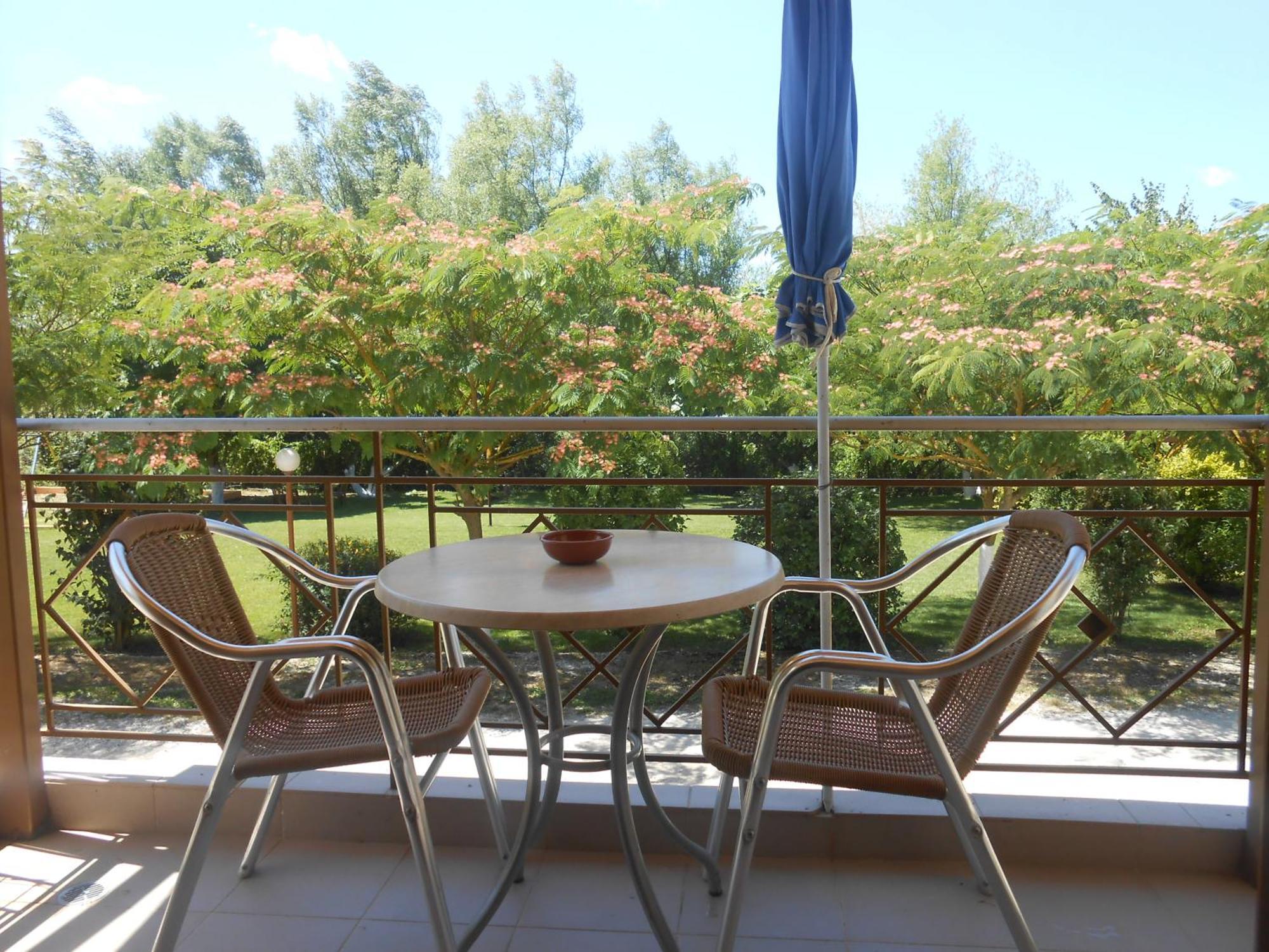 Zisis Garden Studios يانينة الغرفة الصورة